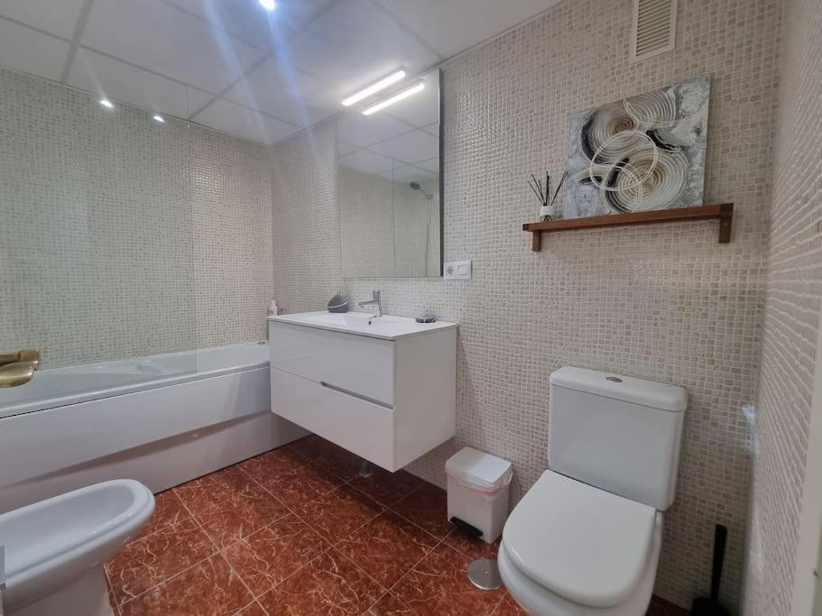 Apartamento Centro Y Playa 토레몰리노스 외부 사진